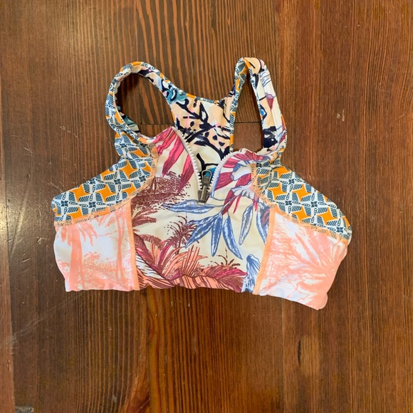 Maaji halter top zip bikini top - Picture 2 of 4